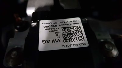 20190111_141549.jpg (243.57 KiB) Viewed 7613 times Steering column, cruise control and menu buttons (still working after retrofit)