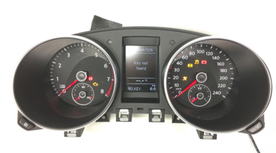 New Instrument cluster 5K0920870F