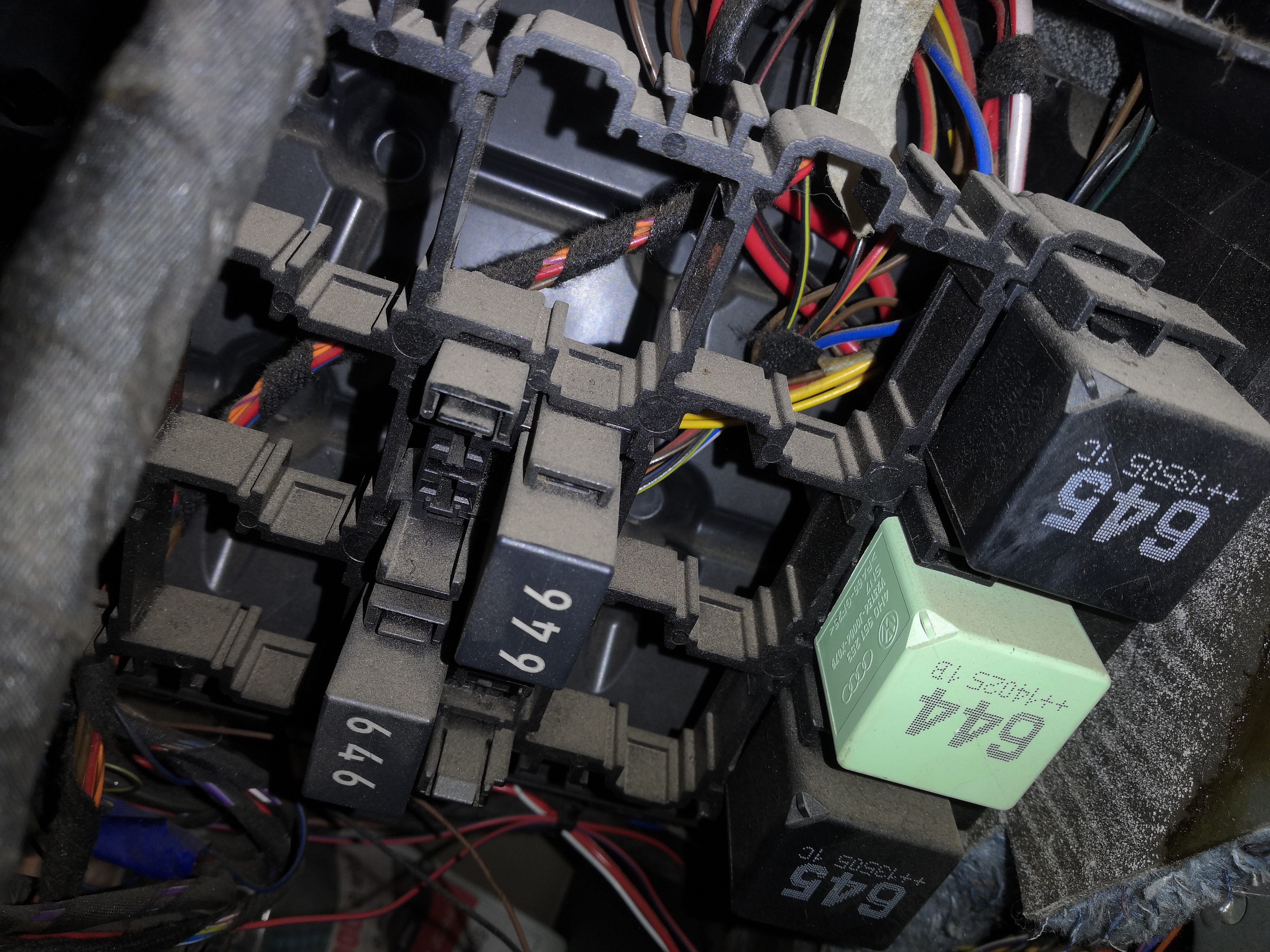 Relay Carrier