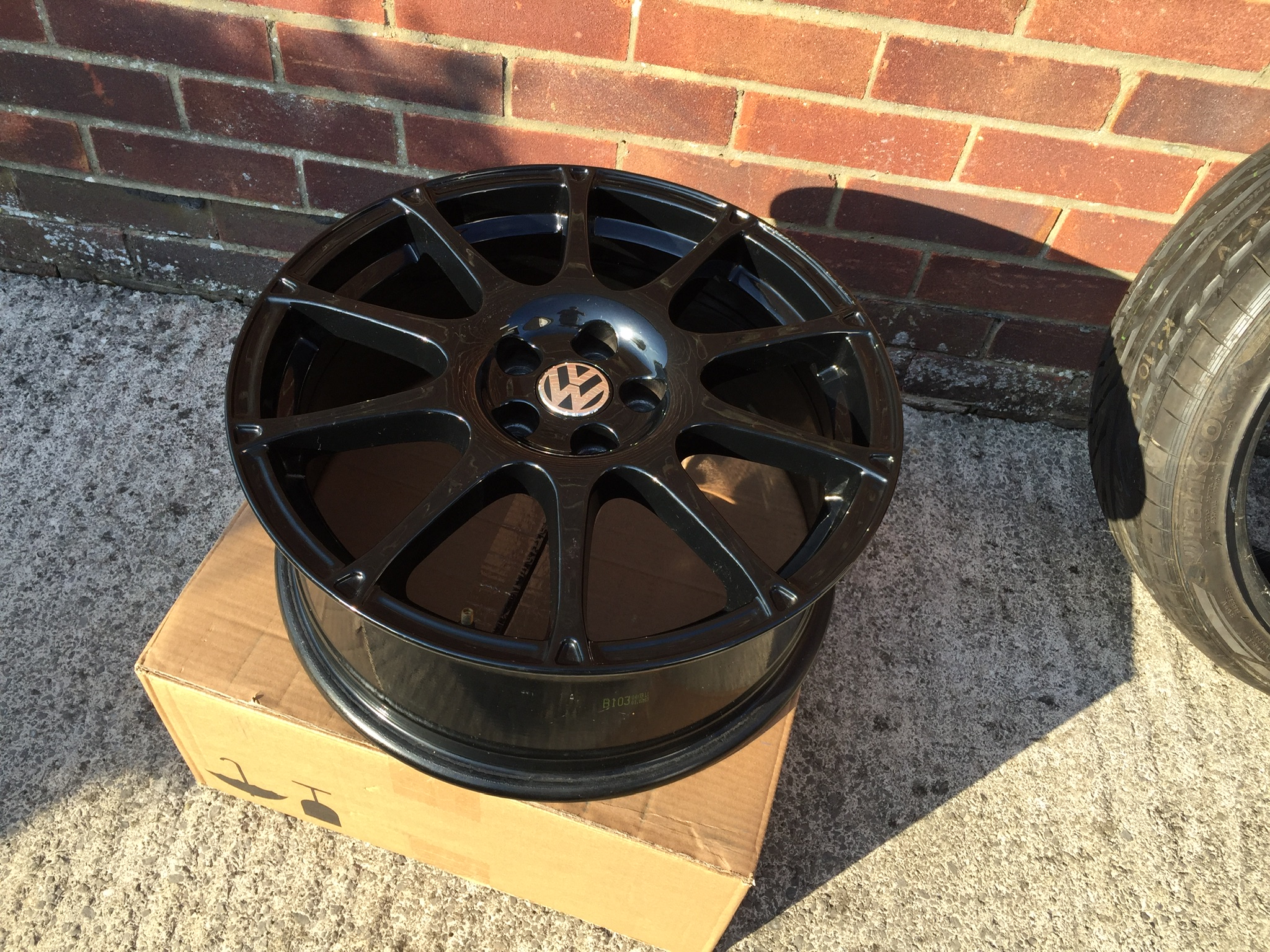 Motorsport wheel wanted