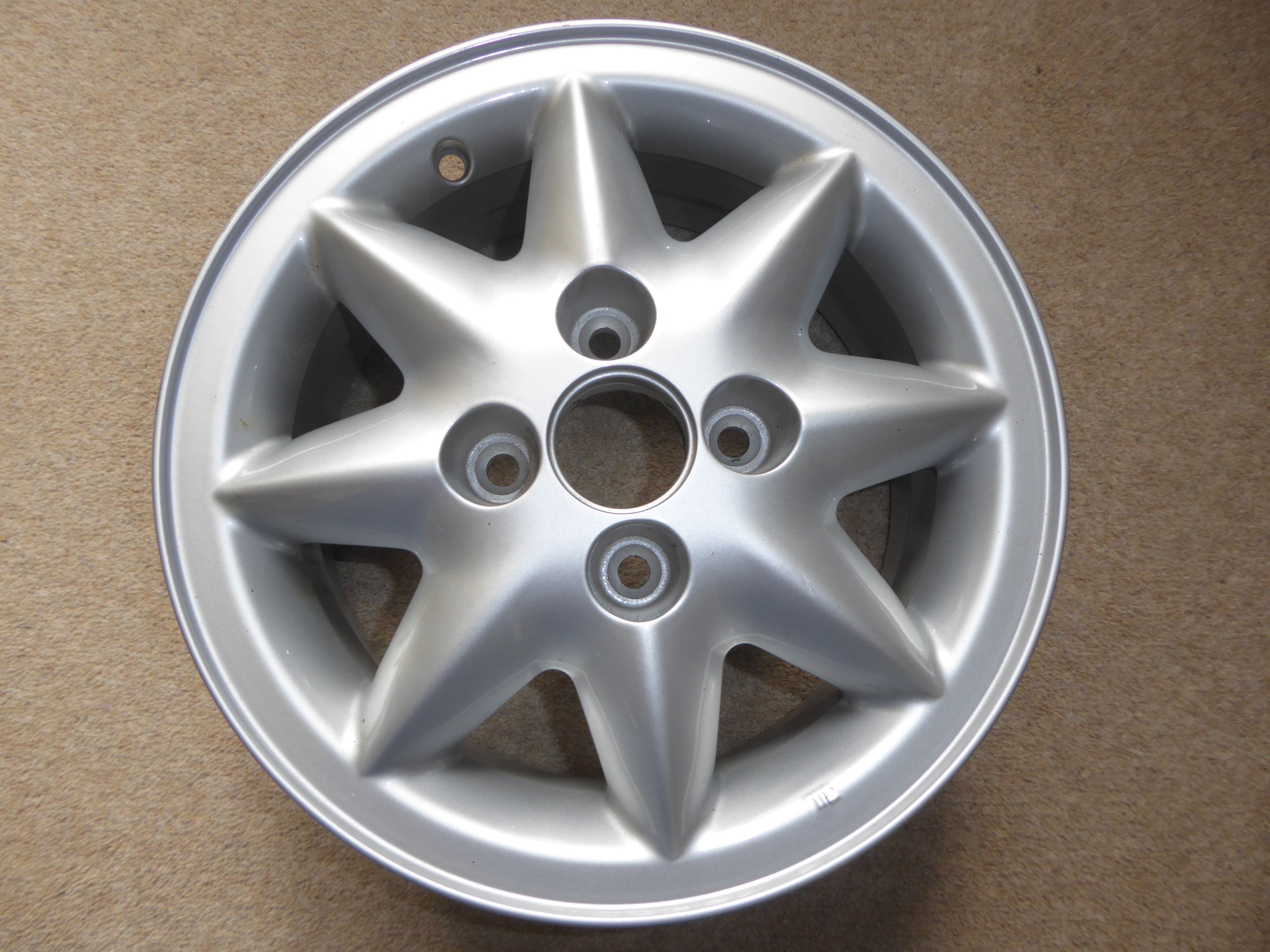 Genuine VW Alloy Wheel 13"   5.5J  6N0 601 025 C  Polo Lupo