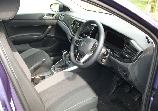 Vw Polo 22 Int.jpg