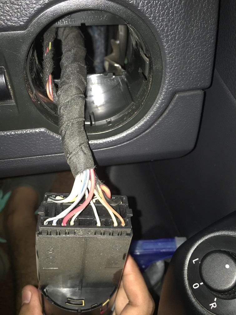 Headlight Switch -1.jpg